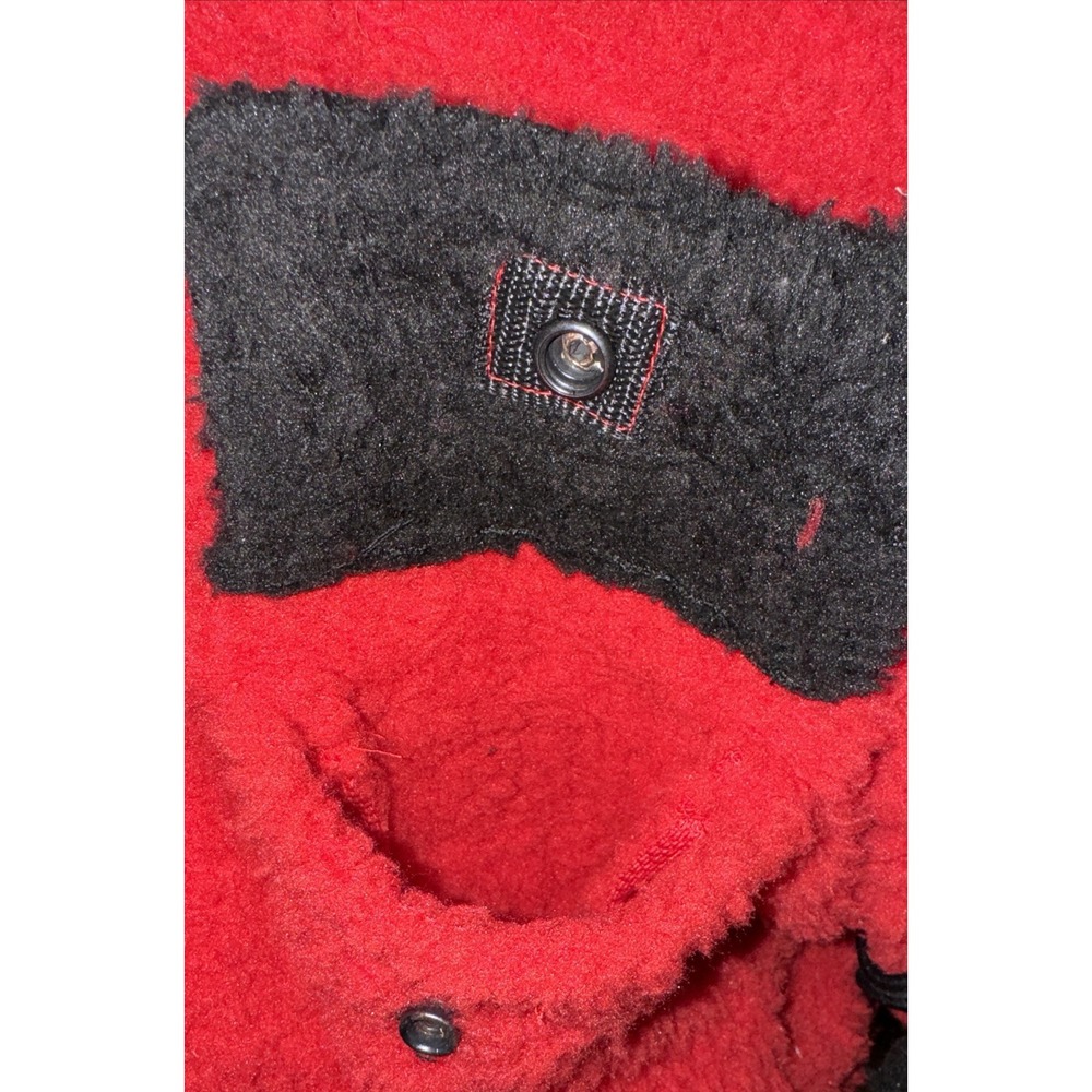 CS Cruddy Sport Sherpa Streetwear Shorts Pockets TikTok Red Black Sz M - Picture 4 of 13